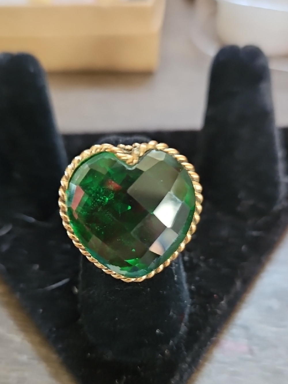 Sajen "Amore" Heart-Shaped Green Crystal Ring with Gold-Tone Rope Setting